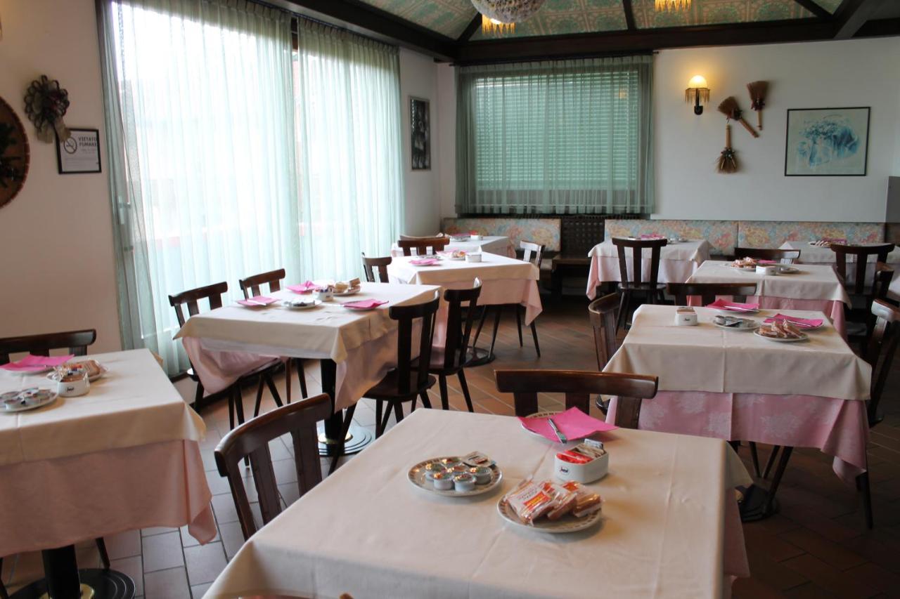 Hotel O'Scugnizzo 2 Belluno Extérieur photo